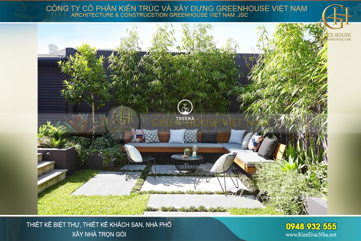 Bộ sofa lớn đặt tại sân vườn để các thành viên có thể ngồi quây quần bên nhau
