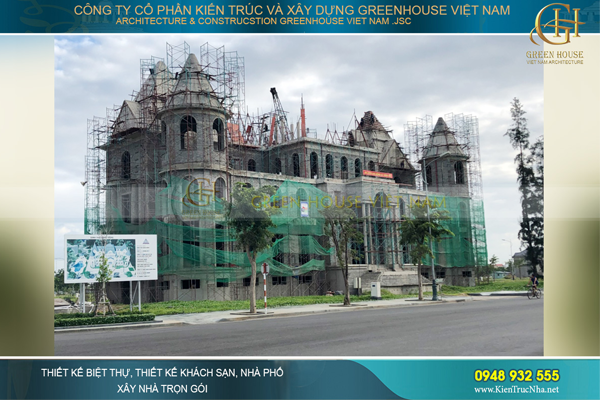 Thi công trọn gói dinh thự cổ điển 3 tầng diện tích 3000m2 tại Phan Thiết